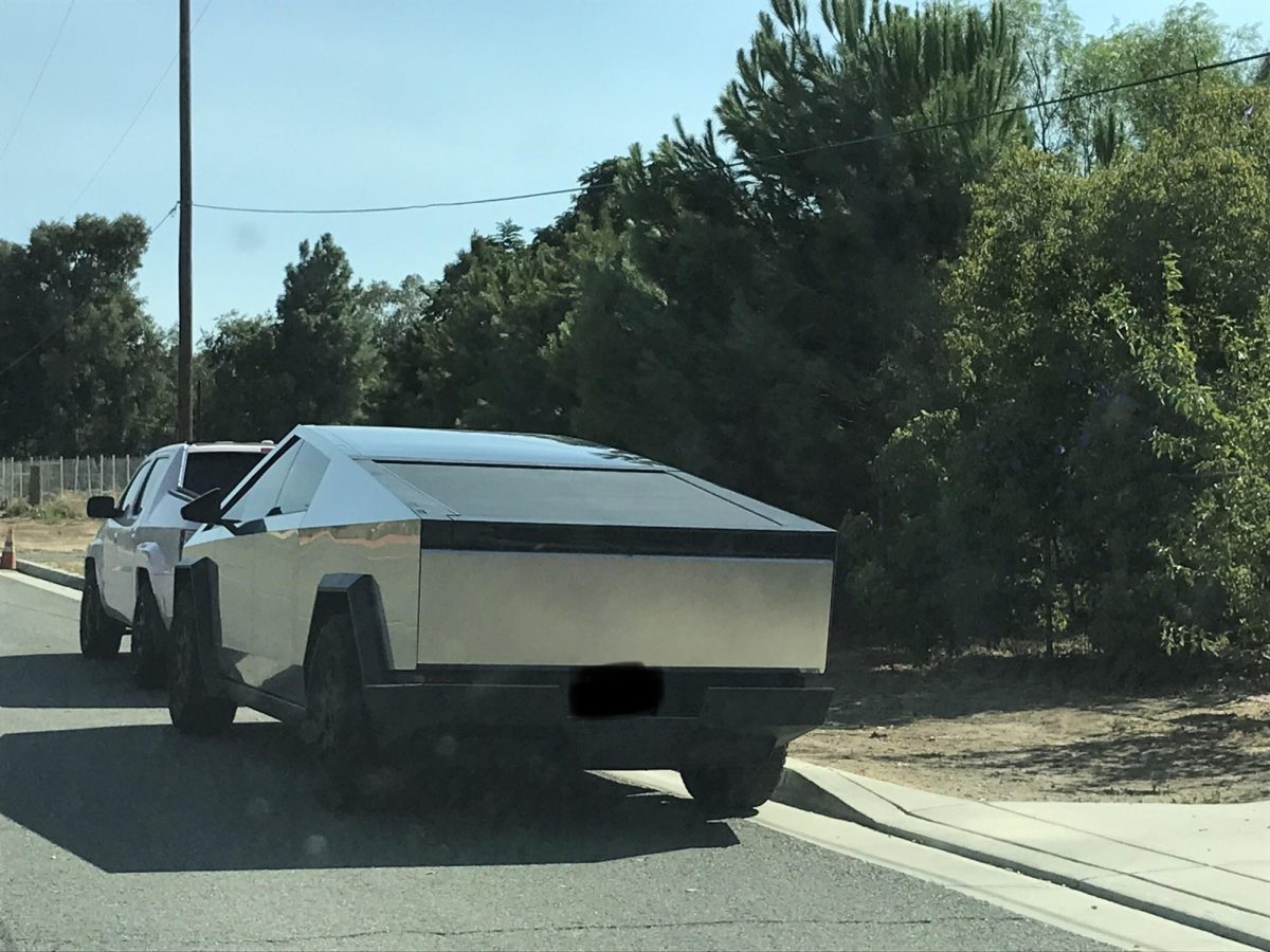 Cybertruck Parked out side school